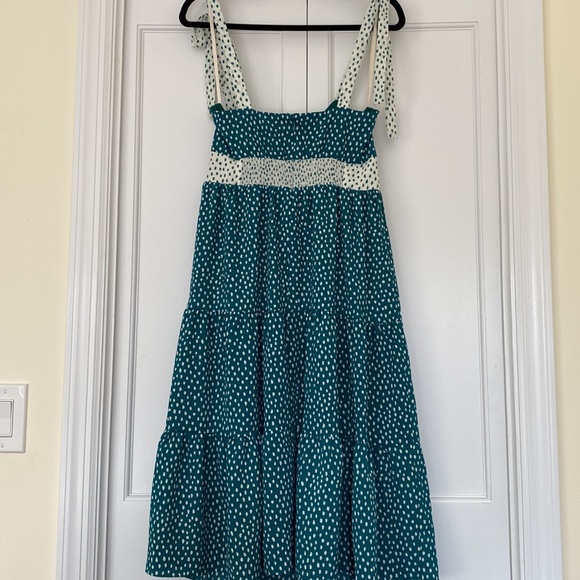 Beautiful BCNGeneration Dress - Picture 4 of 5